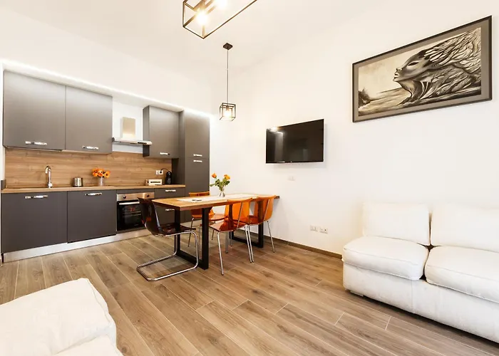 Maison Chic Cornelia - San Pietro Appartamento