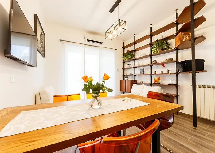Maison Chic Cornelia - San Pietro Appartamento
